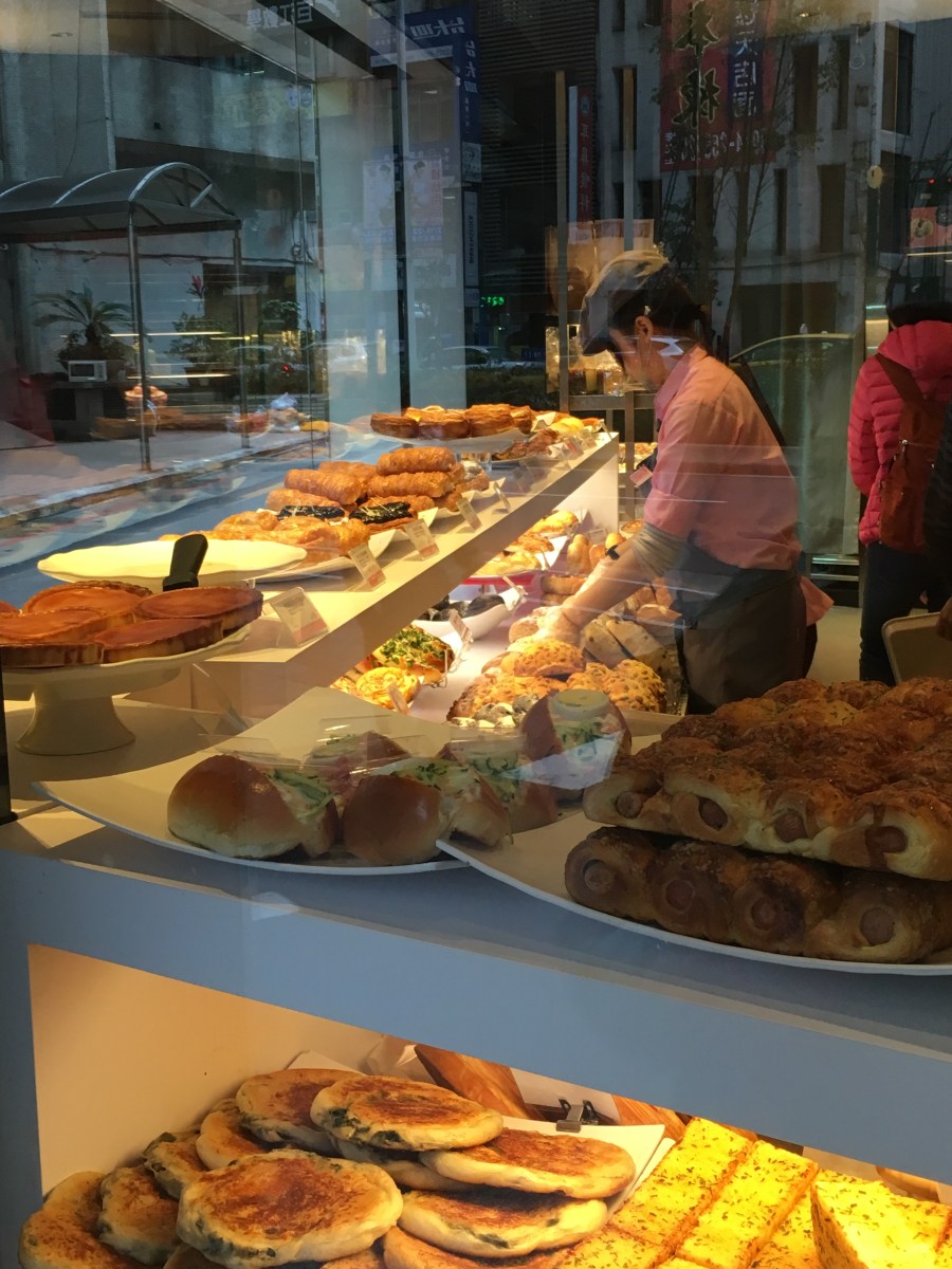 Taiwanese bakeries in Taipei