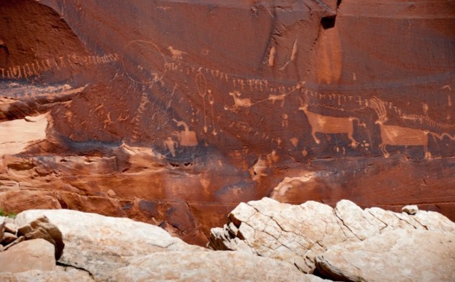 petroglyphs_by_shanna_lewis_dsc_6800